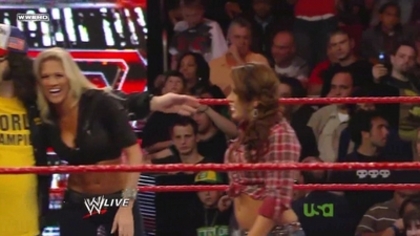 normal_WWE_Raw_11_16_09_Melina_vs_Alicia_Fox_Lumber_Jill_Match_720p_AC3_5_1_XviD_avi_000334067