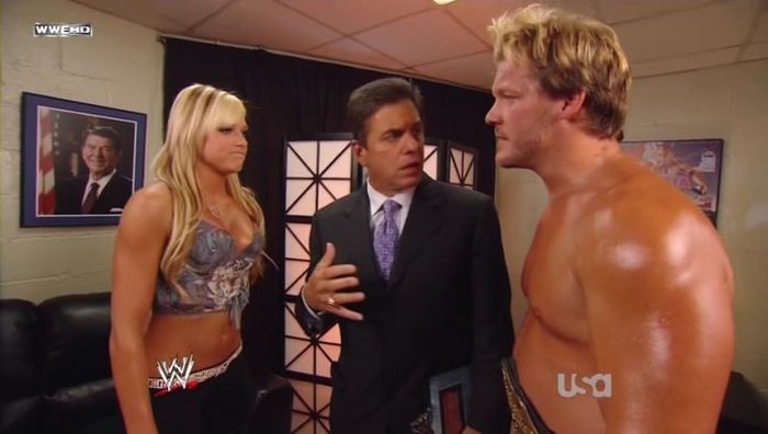 normal_WWE_Raw_09_08_08_Kelly_Kelly_in_GMs_Office_HD_XviD_avi_000026192