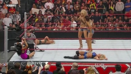 normal_WWE_Raw_03_15_10_Kelly_Kelly_vs_Maryse_720p_AC3_5_1_XviD_avi_000280680