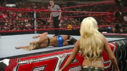 normal_WWE_Raw_03_15_10_Kelly_Kelly_vs_Maryse_720p_AC3_5_1_XviD_avi_000224357