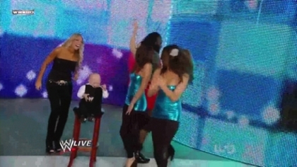 normal_WWE_Raw_11_30_09_Divas_Dancing_720p_AC3_5_1_XviD_avi_000069736