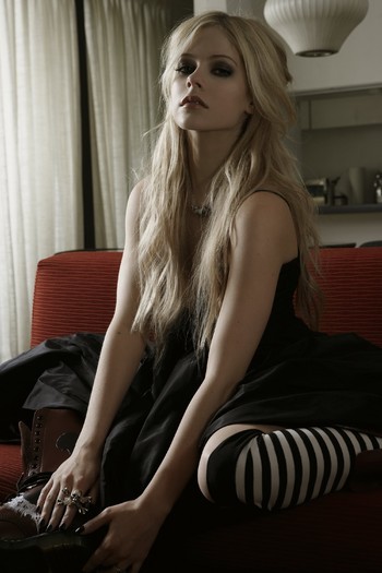 dwqS - Avril Lavigne