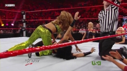 normal_WWE_Raw_11_16_09_Melina_vs_Alicia_Fox_Lumber_Jill_Match_720p_AC3_5_1_XviD_avi_000243977
