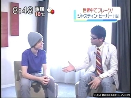 normal_01_japaninterviewapril2010jdddotcom_%2816%29 - 0_0 Japan Interview 0_0
