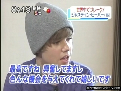 normal_01_japaninterviewapril2010jdddotcom_%2879%29 - 0_0 Japan Interview 0_0