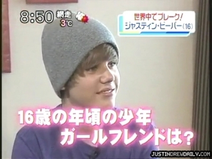 normal_01_japaninterviewapril2010jdddotcom_%28289%29 - 0_0 Japan Interview 0_0