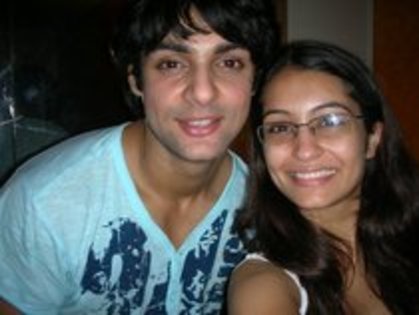 10876864_UJAZPSNRS - Anisha Kapoor-indiana mea preferata