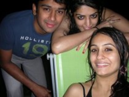 10876898_XWIGRVZMG - Anisha Kapoor-indiana mea preferata