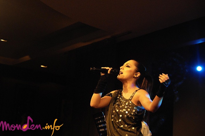 lansare-album-andra-iubeste-ma-azi-iubeste-ma-maine-2