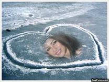 ALIZJLQQASFUPIRAZOY - album pentru hannahmontaname si sandaiulia