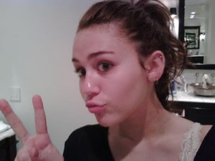 Miley Cyrus 3 - Plata pt hotelullasvegas