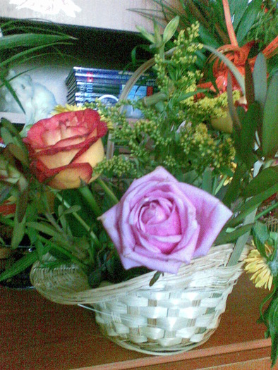 cosuletul de flori... - flori 2010