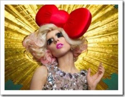 Lady-Gaga-Pictorial-3_thumb - album pt denisaraluca
