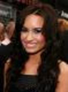 Demi-Lovato-1238859723 - album pt denisaraluca