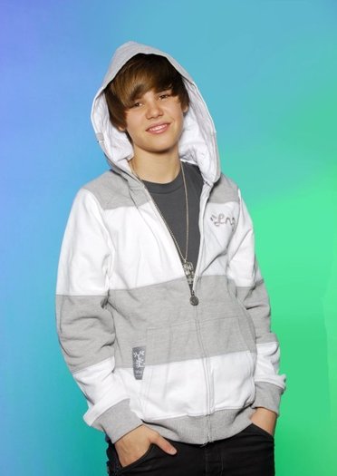 ~~ JusStiN BieEbEr ~~ - o_JuStiN phOtOshOoT 41_o