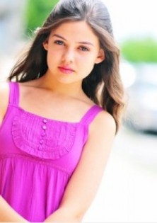 Danielle-Campbell11-211x300 - STAR STRUCK