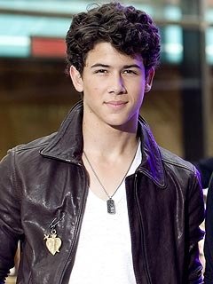 nick-jonas-240 - Cateva pozitzseee