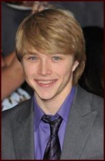 Sterling_Knight_1250599981[1] - sterling knight