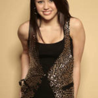 a - Miley Cyrus PhotoShoot 001