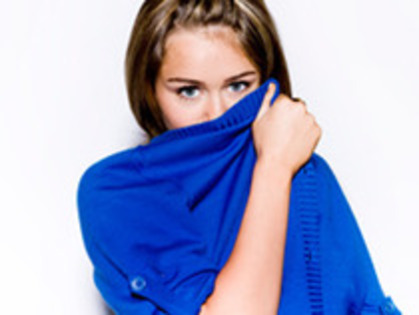 ERWNDZGHSXSGZRSSQQY - Miley Cyrus PhotoShoot 013