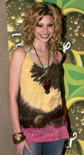 Alyson Michalka - Alyson si Amanda Michalka
