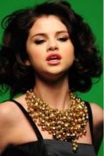 43 - Selena Gomez-Naturally