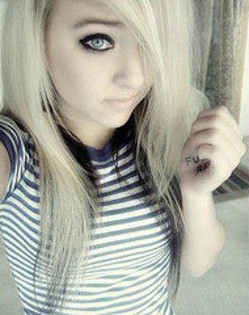 3231322017_3940956395_m