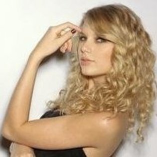 2649_71428810368_19614945368_1634450_6824526_n