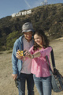 StarStruck-stills-promos-dcom-starstruck-10533376-80-120