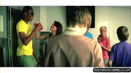 normal_%5BHQ%5D-Sean-Kingston-namp-Justin-Bieber-nquot-Eenie-Meenienquot-Official-video-NEW-%5Bwww_s