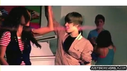 normal_%5BHQ%5D-Sean-Kingston-namp-Justin-Bieber-nquot-Eenie-Meenienquot-Official-video-NEW-%5Bwww_s - 0_0 Justin Bieber - Eenie Meenie 0_0