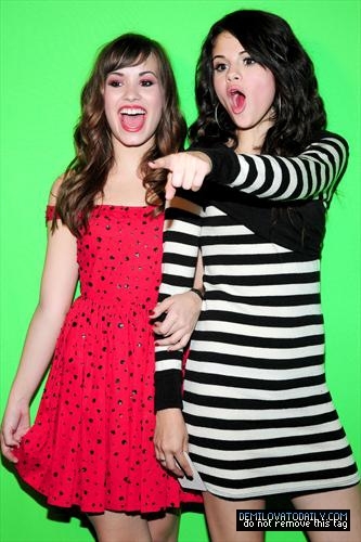 selena (75) - selena gomez