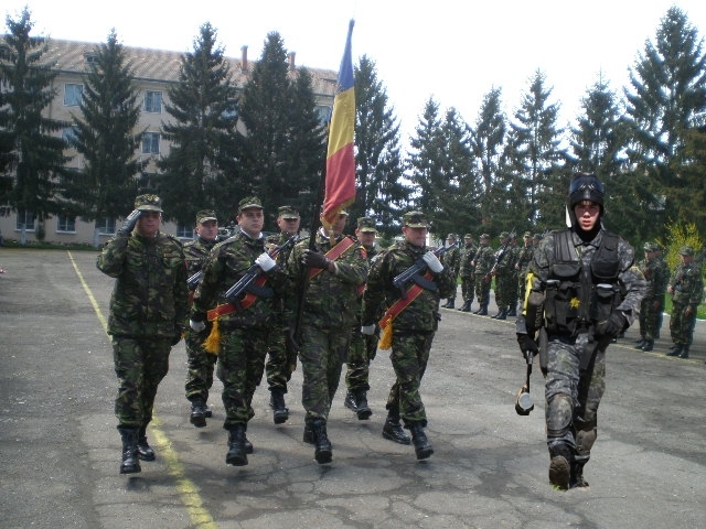 3_Militari_definand - Pt Vizitatorii Paginii mele