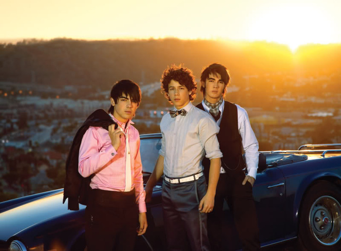 jonas-brothers111 - Poze Forum Acasa