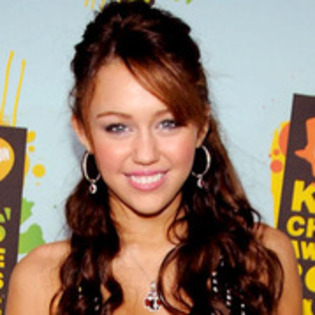 VFLVPCTEGAQNYRGMBGD - Miley Cyrus