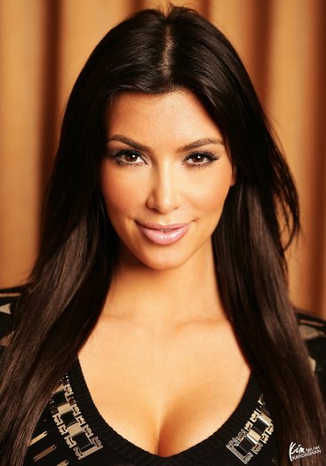 06 - Kim Kardashian 01