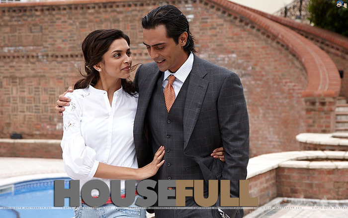 Arjun si Deepika sunt frati in film! - HOUSEFULL