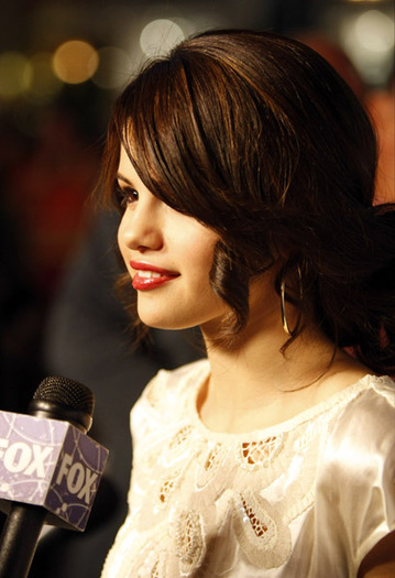 2v0ix6x - Selena Gomez Photoshoot 6
