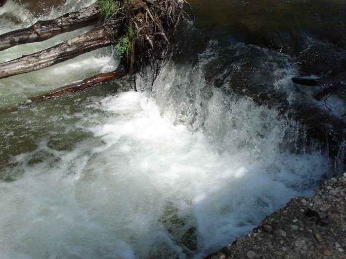 cascada - la pescuit pe Valea Neagra