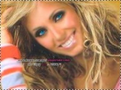 m_440 - Anahi
