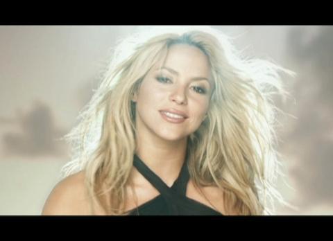 526440_70366070001 - Shakira aNd  Loredana