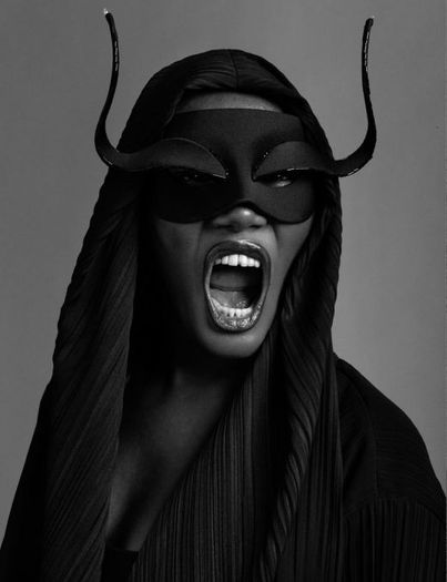 Grace Jones - Lady GaGa acuzata ca o imita pe Grace Jones