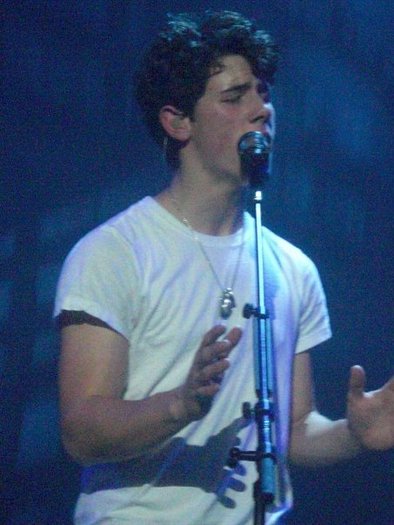 21934_1336841942607_1277867053_999072_264583_n