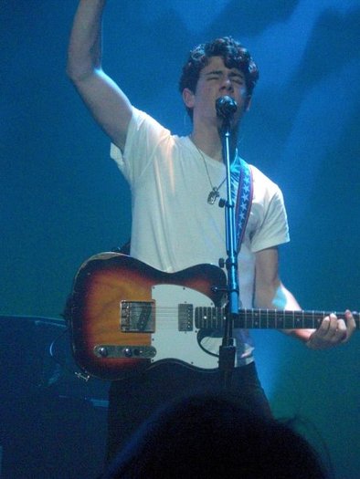 21934_1336849982808_1277867053_999106_4366742_n