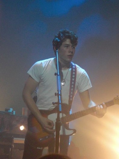 21934_1336851102836_1277867053_999110_6791851_n