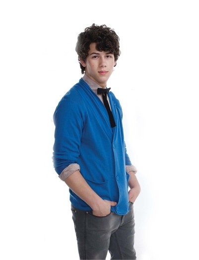 nick-3-nick-jonas-2454473-783-1024 - Cateva pozitzseee