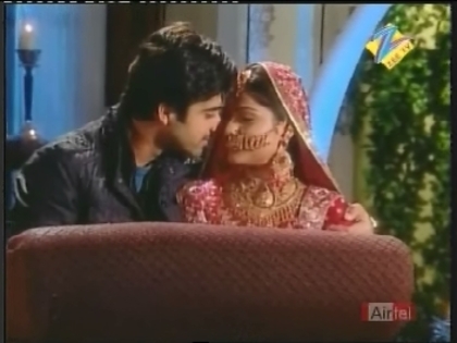 219v0o6 - 0-----Choti Bahu