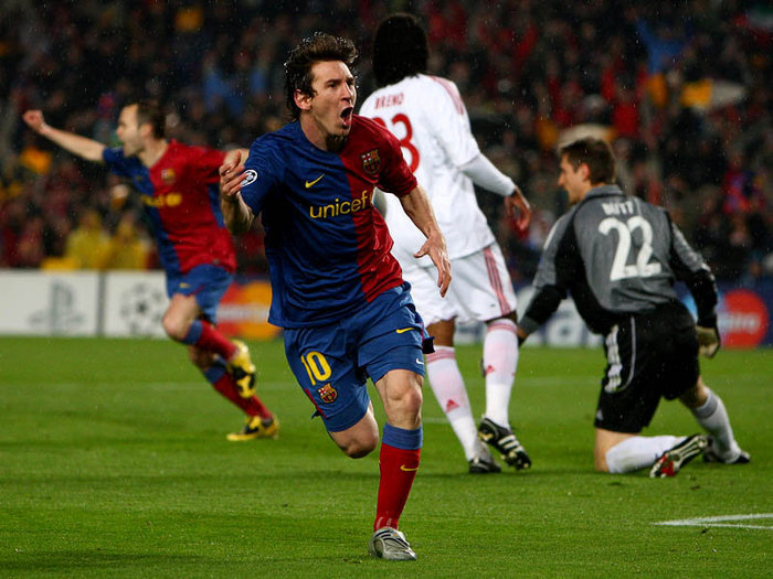 Lionel-Messi-Barcelona-Bayern-Munich-Champion_2131433