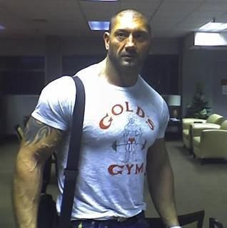 KTJVGCZYMVKIORKMIIN - dave batista