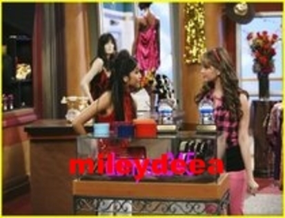 11042500_ORVZLUQLAnjuhygtftr - Brenda Song